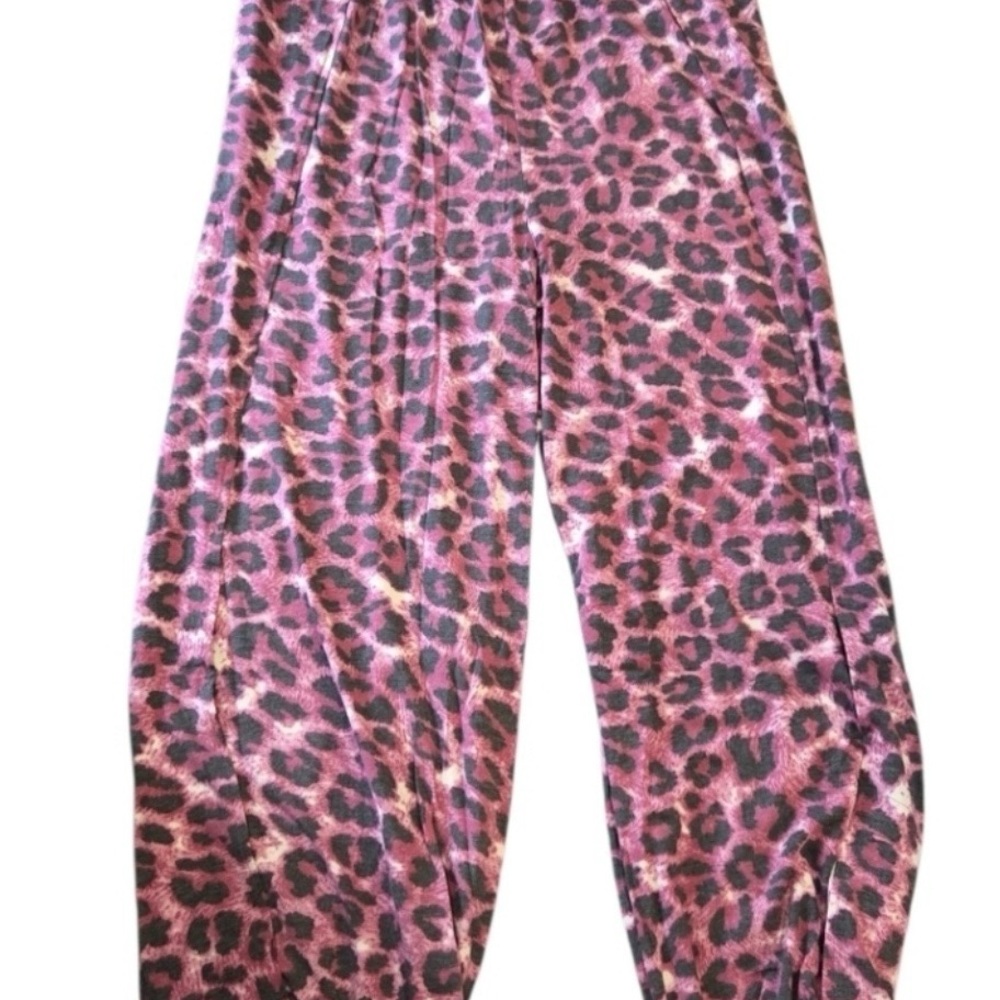 NWT ZENANA LEOPARD SPLIT SIDE PANTS CRANBERRY ANIMAL PRINT HAREM PANTS WOMENS - Picture 5 of 6